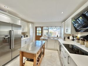 Photo 7- click for photo gallery